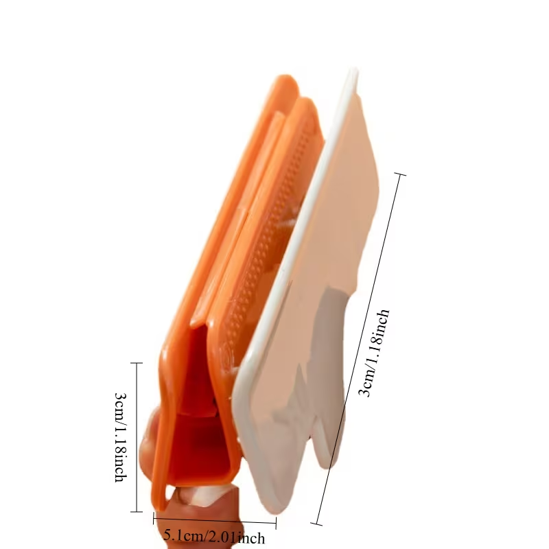 Two large household food moisture-proof and freshness-preserving sealing clips